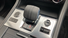 Jaguar F-Pace 2.0 D200 R-Dynamic S 5dr Auto AWD Diesel Estate